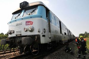 la-locomotive-du-train-quimper-bordeaux-qui-a-pris-feu.jpg