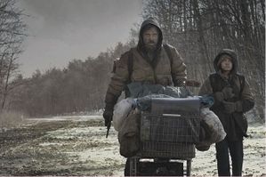 Image de l'adaptation de La-route---Le-pere-et-l-enfant.jpeg