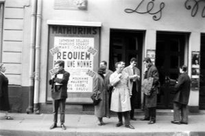 camus devant le théâtre