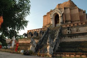 Chiang-Mai-Un-des-temples-de-la-ville 0711