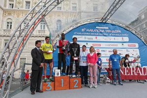 Il podio maschile della maratona