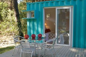 alterra-beach-resort-uses-shipping-containers3.jpg