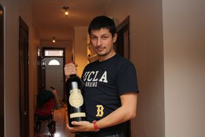 2010 8834