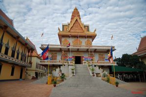 Phnom penh - Wat Ounalom - Cambodge --02