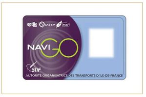 pass_navigo_ile_de_france_2011.jpg