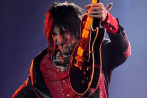 Richard-Fortus.jpg