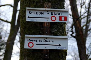 I06 - Roche du Diable - St Leon