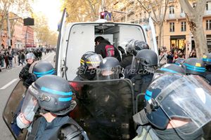 Manif opposants barrage Siven à Toulouse (57)