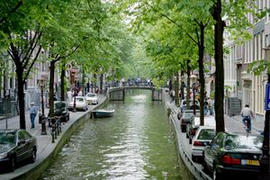 amsterdam_canals.jpg