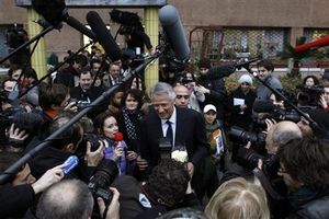 OFRTP-FRANCE-VILLEPIN-BONDY-20100119.jpg