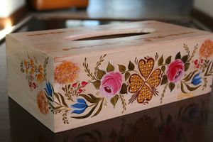 Boite-a-mouchoirs-n--3--4-.JPG