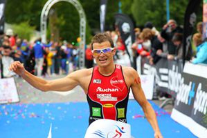 Fred-belaubre-arrivee-champ-de-france-2010---thierry-deket.jpg