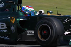 Caterham---Vitaly-Petrov--Rockwell-Collins.jpg