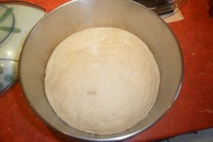 Pains au lait au levain fourrés au chocolat (3)