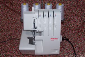 Surjeteuse-Bernina.jpg