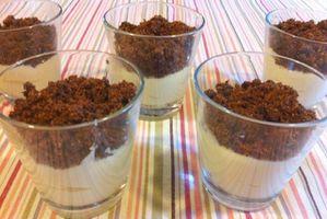 Mousse-au-chocolat-blanc-au-crumble-3.jpg