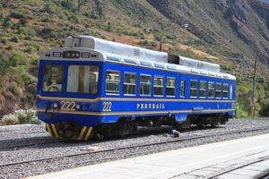 0241 Ollantaytambo - Perurail
