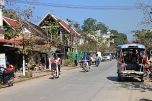 0117 Luang Prabang - Visite de la ville