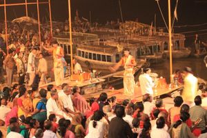 0003 Varanasi - Puja au Desaswamedh Ghat