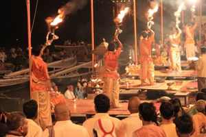 0011 Varanasi - Puja au Desaswamedh Ghat