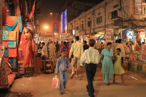 0013 Varanasi - Dasaswamedh Ghat Road