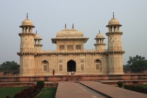 0064 Agra - Itimad-Ud-Daulah