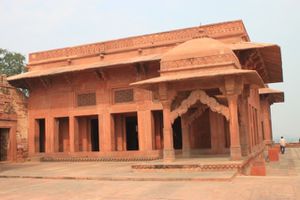 0171 Fatehpur Sikri - Kiosque de l'astrologue et Trésor
