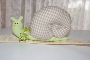escargot-Tilda-vert-beige.JPG