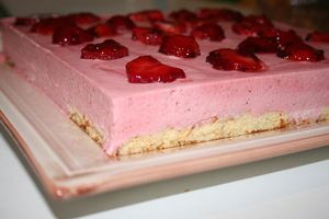 bavarois fraise 05 09 007