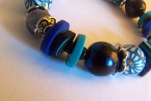bracelet-perles-bleu-1