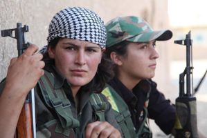 kurdish-femal-fighters-2-9ab3f