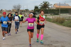 Annamaria La Carrubba, a ragusa, ha corso la Mezza Maratona Città di Ragusa Hybla Barocco Marathon (11^ ed.). Un nuovo modo di vivere una gara (Annamaria La Carrubba)