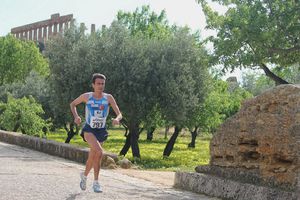 Mezza Maratona della Concordia 2014 (11^ ed.). Una corsa nel tempo, nella storia e nel mito: ma quanti runner si sono accorti dello scenario in cui correvano?