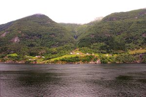 091-Hardangerfjord