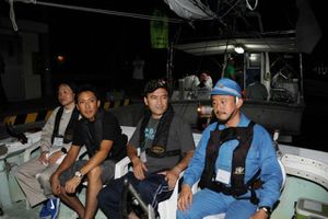 activistes-japonais-bateau-mene-iles.jpg