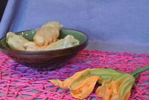 Beignets de fleurs de courgettes