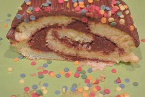 Roulé au praliné nappé de Nutella