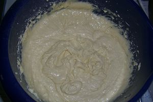 Cake-amandes-et-poires-1-copie-1.JPG