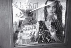 SuperMods-Enter-Rehab-miesel-july-vogue-italia-2007-15-600x