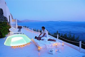 katikies-hotel-Oia-Santorini.jpg