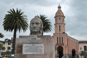 Photo 05,04 - 09 - Otavalo Placa Cantral