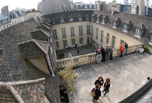 place-des-vosges-afp.jpg