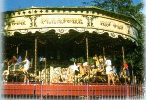 photo du carrousel à Meli Park Adinkerke (plan du parc 1998)