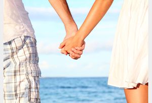 Couple-etre-amoureux-il-n-y-a-rien-de-mieux_exact441x300.jpg