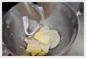 Brioche-lait-de-coco008-2012-08-27.JPG