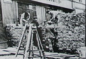 Varsovie pologne-ici passait le mur du ghetto (30) (2)
