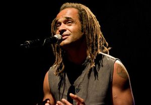 yannick noah chanteur reference