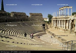 graderio-anfiteatro-romano-merida.jpg