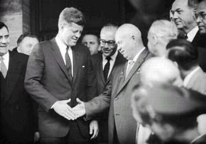rencontre khrouchtchev eisenhower