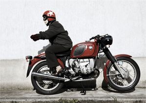 mamika-moto1.jpg